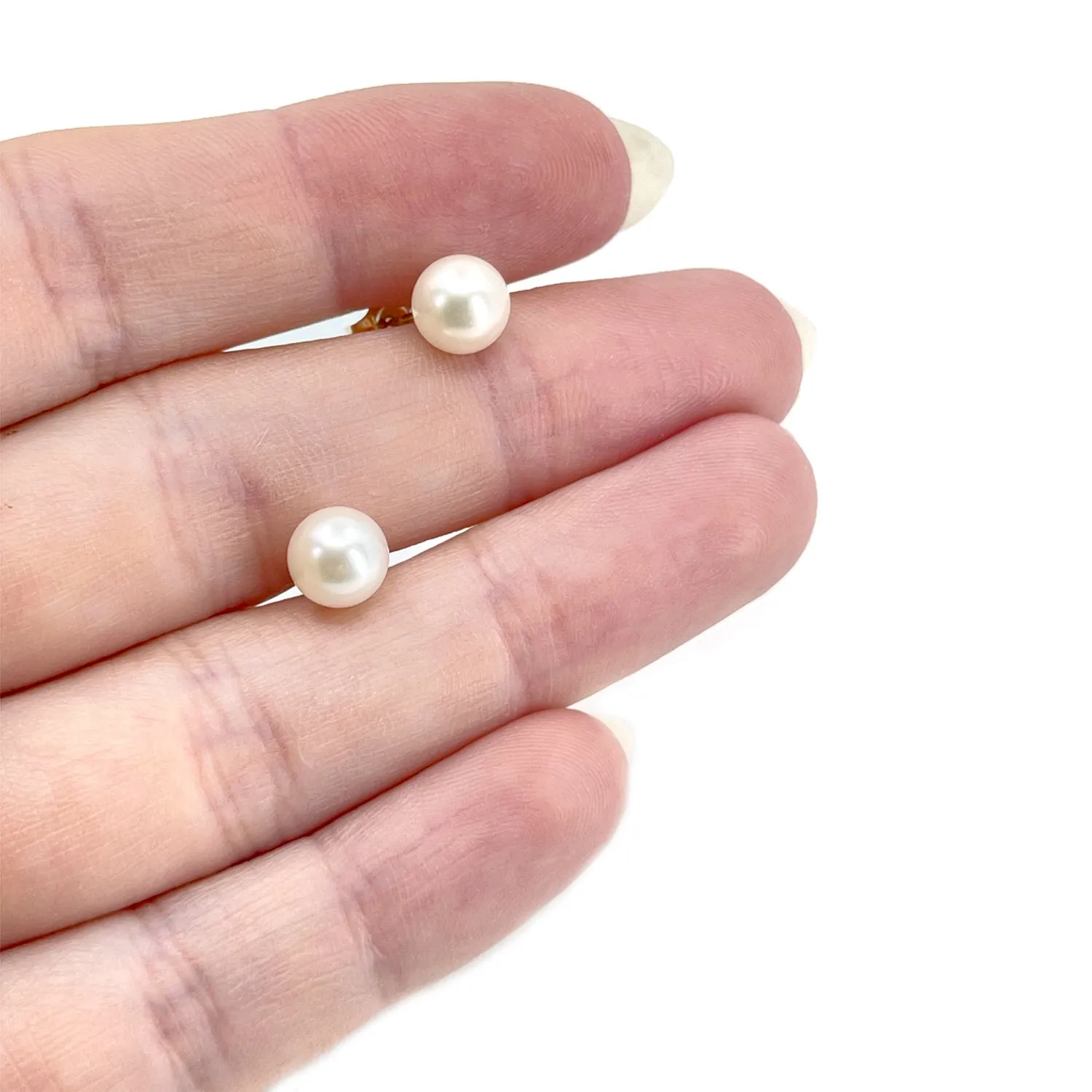 Vintage Modern Akoya Saltwater Cultured Pearl Pierced Earrings M/L- 14K Yellow Gold