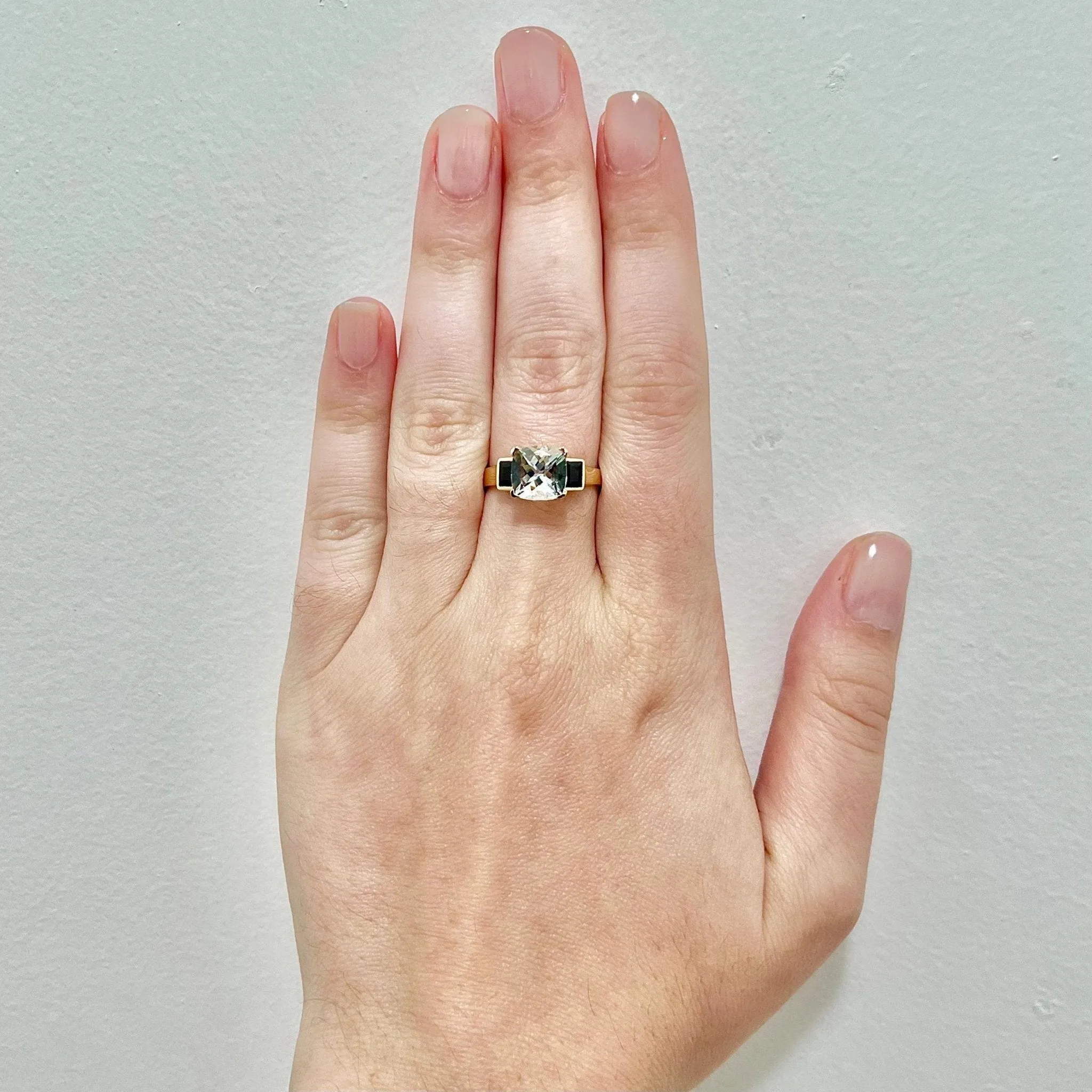 Vintage Style 18 Karat Yellow Gold Aquamarine & Sapphire Three-Stone Ring