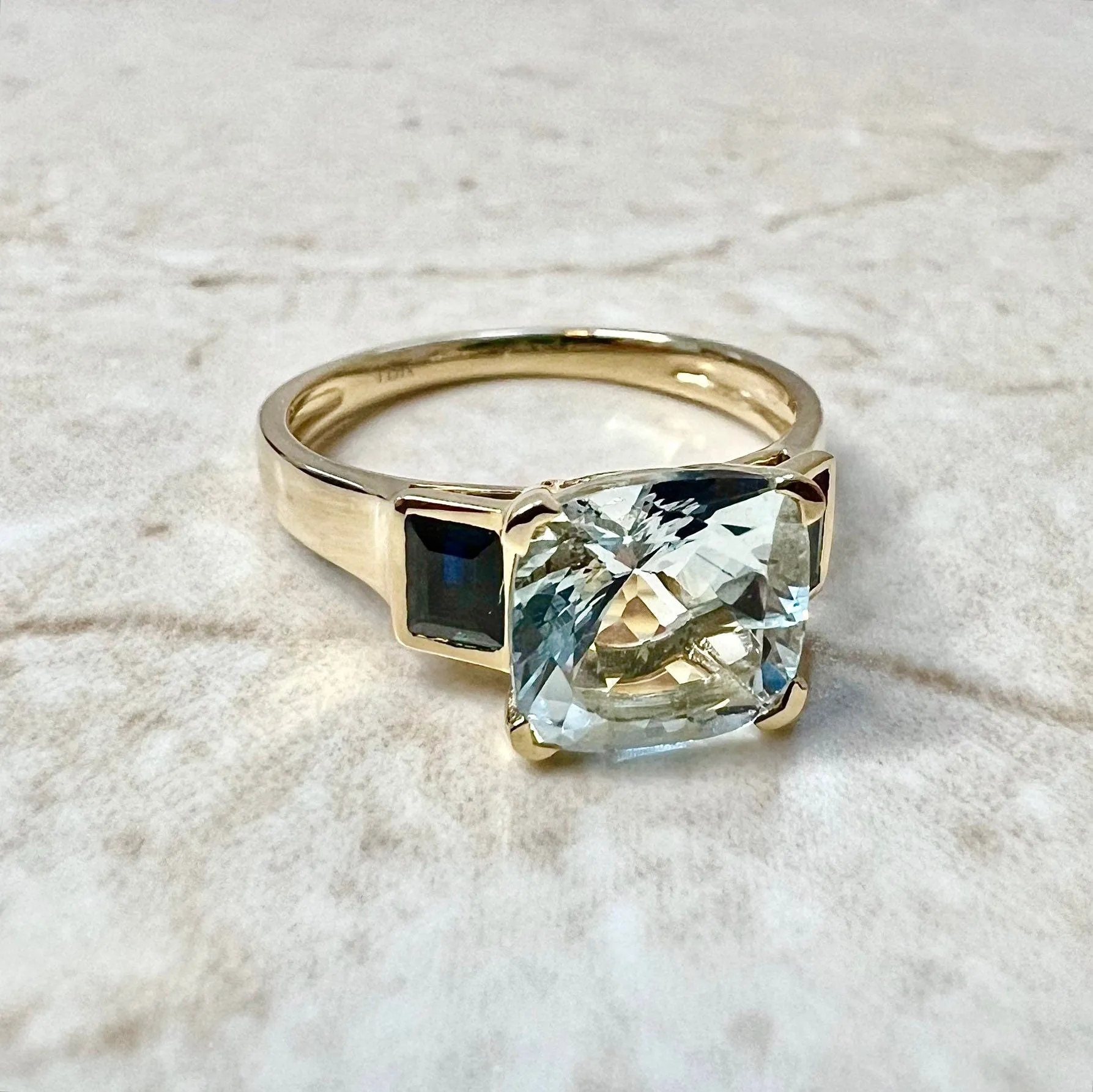 Vintage Style 18 Karat Yellow Gold Aquamarine & Sapphire Three-Stone Ring