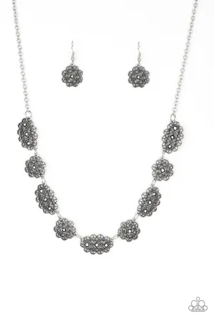 Vintage Vogue Silver Paparazzi Necklace