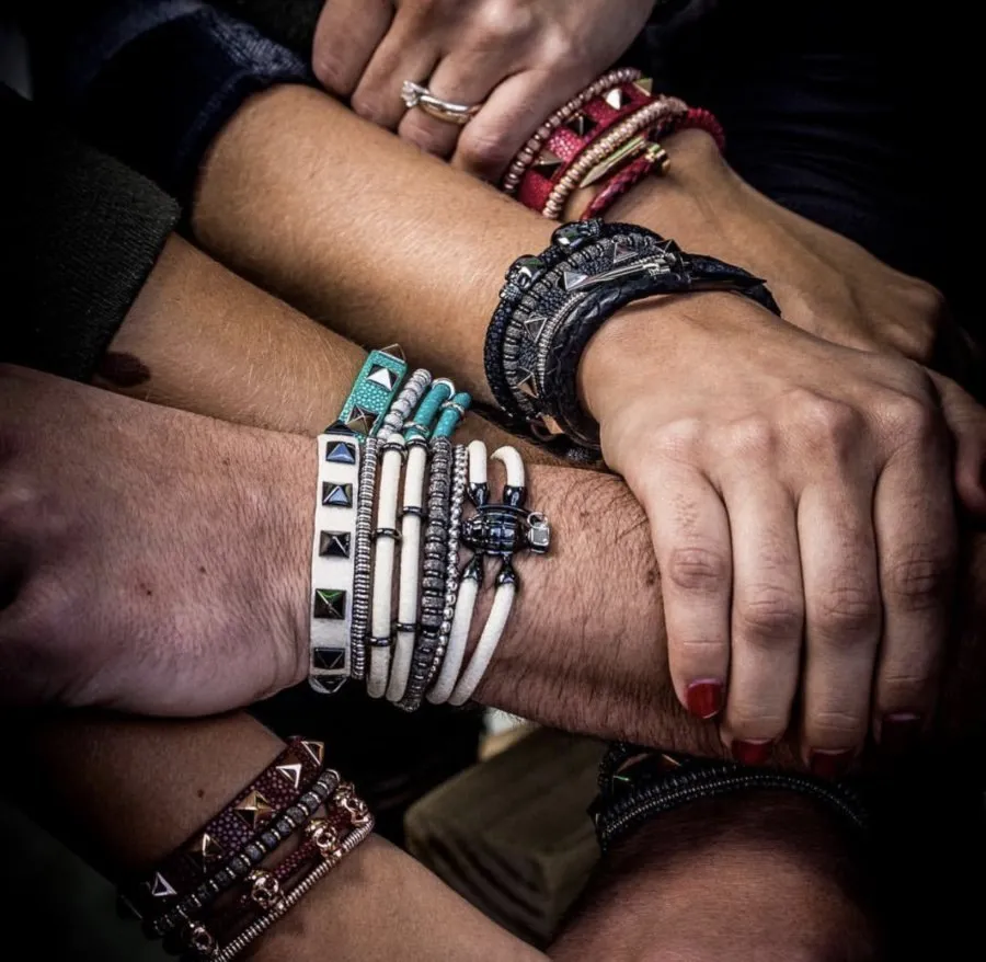 White stingray bracelet with black PVD studs for man
